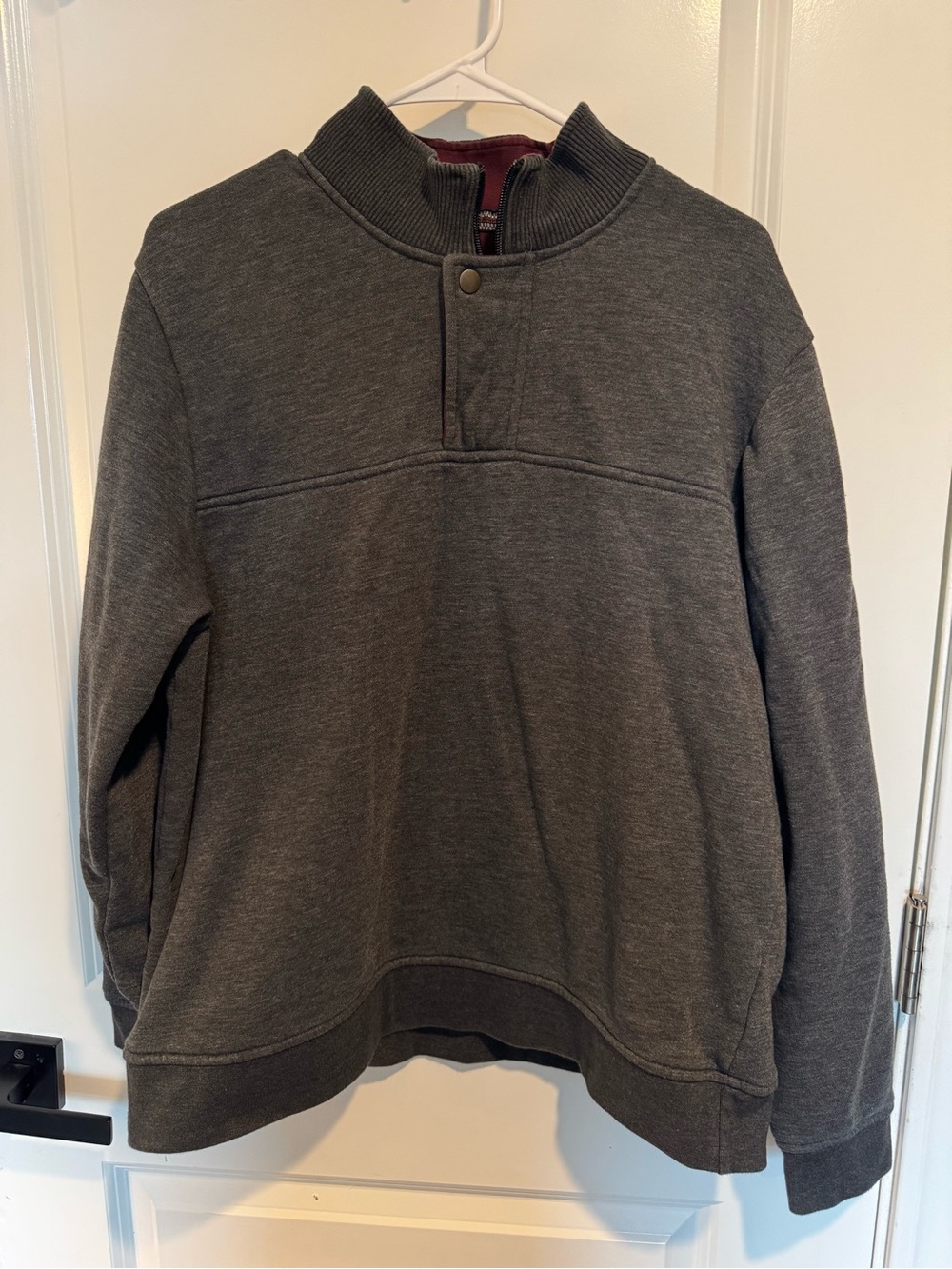 Orvis Men's Dark Charcoal Half-Zip Sweater